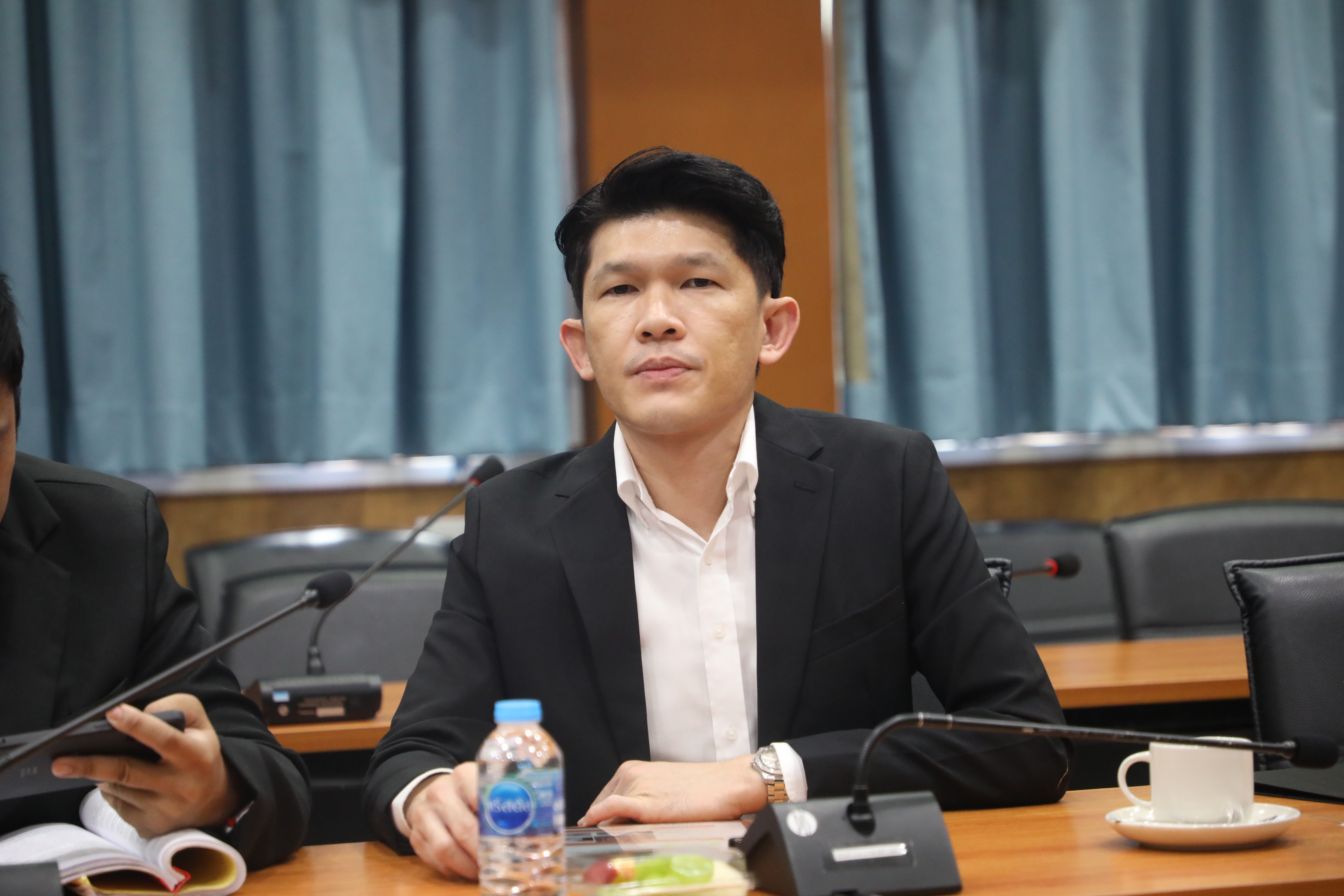 title - ส.ป.ก. ประชุมเรื่องการขออนุญาตใช้ประโยชน์ที่ดินและการเก็บค่าตอบแทนการใช้ประโยชน์ที่ดินในเขตพื้นที่สำนักงานการปฏิรูปที่ดินเพื่อเกษตรกรรมต่อการประกอบกิจการปิโตรเลียม